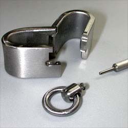 MEO Ball Cuff ロック解除時